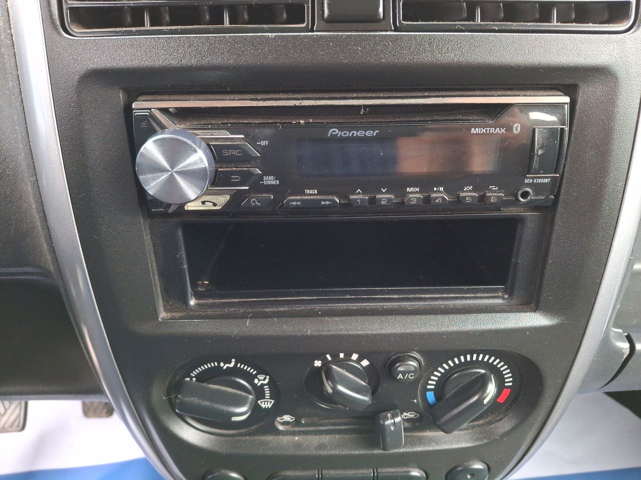 SUZUKI - 26