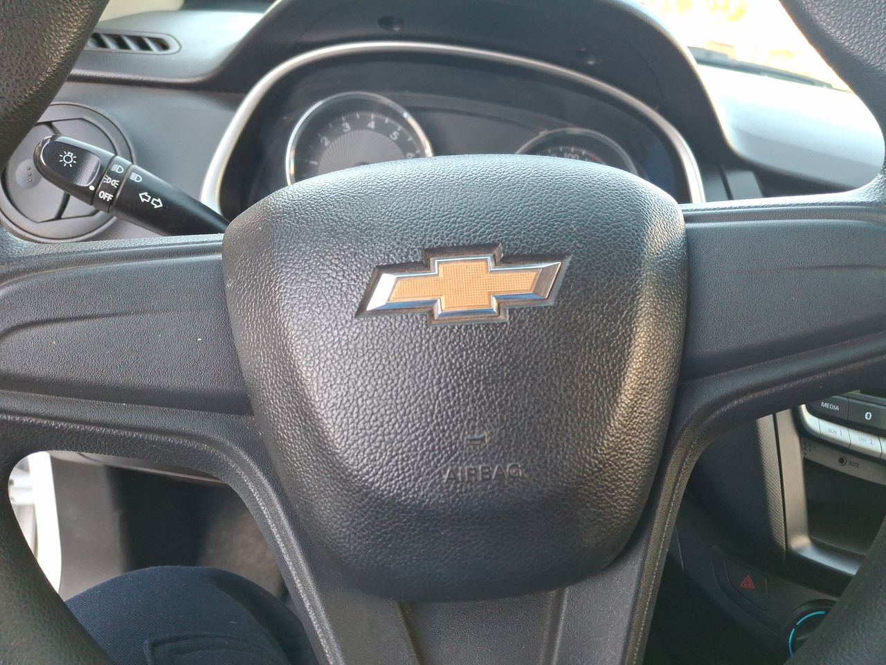 CHEVROLET - 26