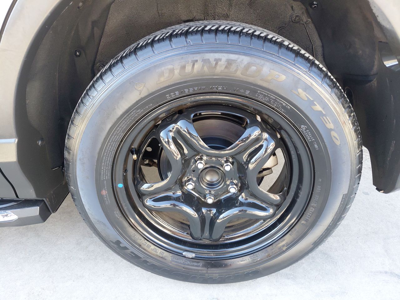 Toyota RAV4 — foto 18 de 36