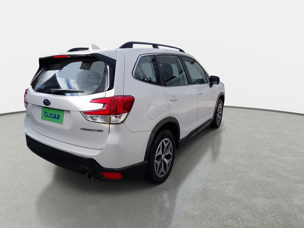 Subaru Forester — foto 8 de 34