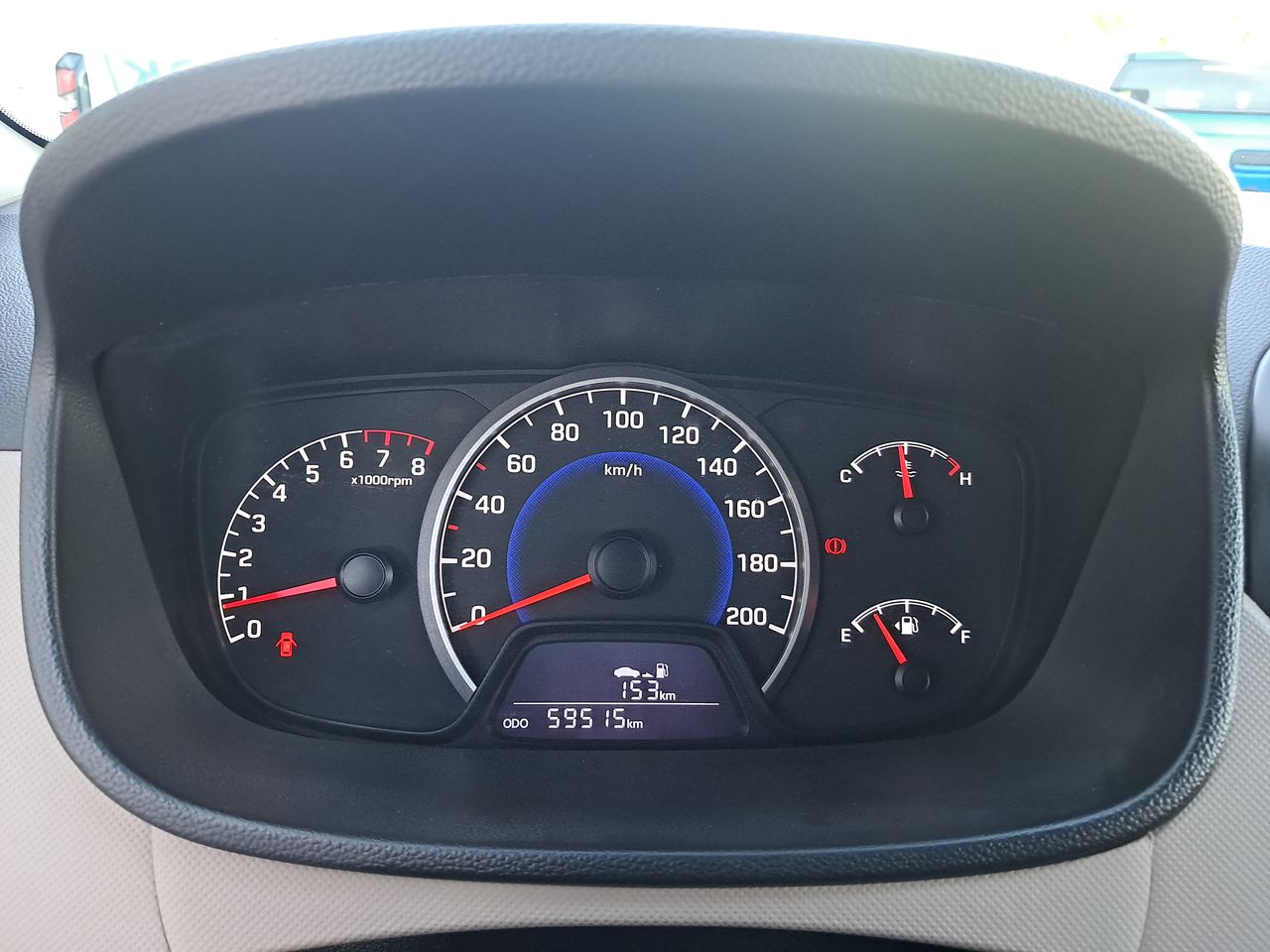 HYUNDAI - 26