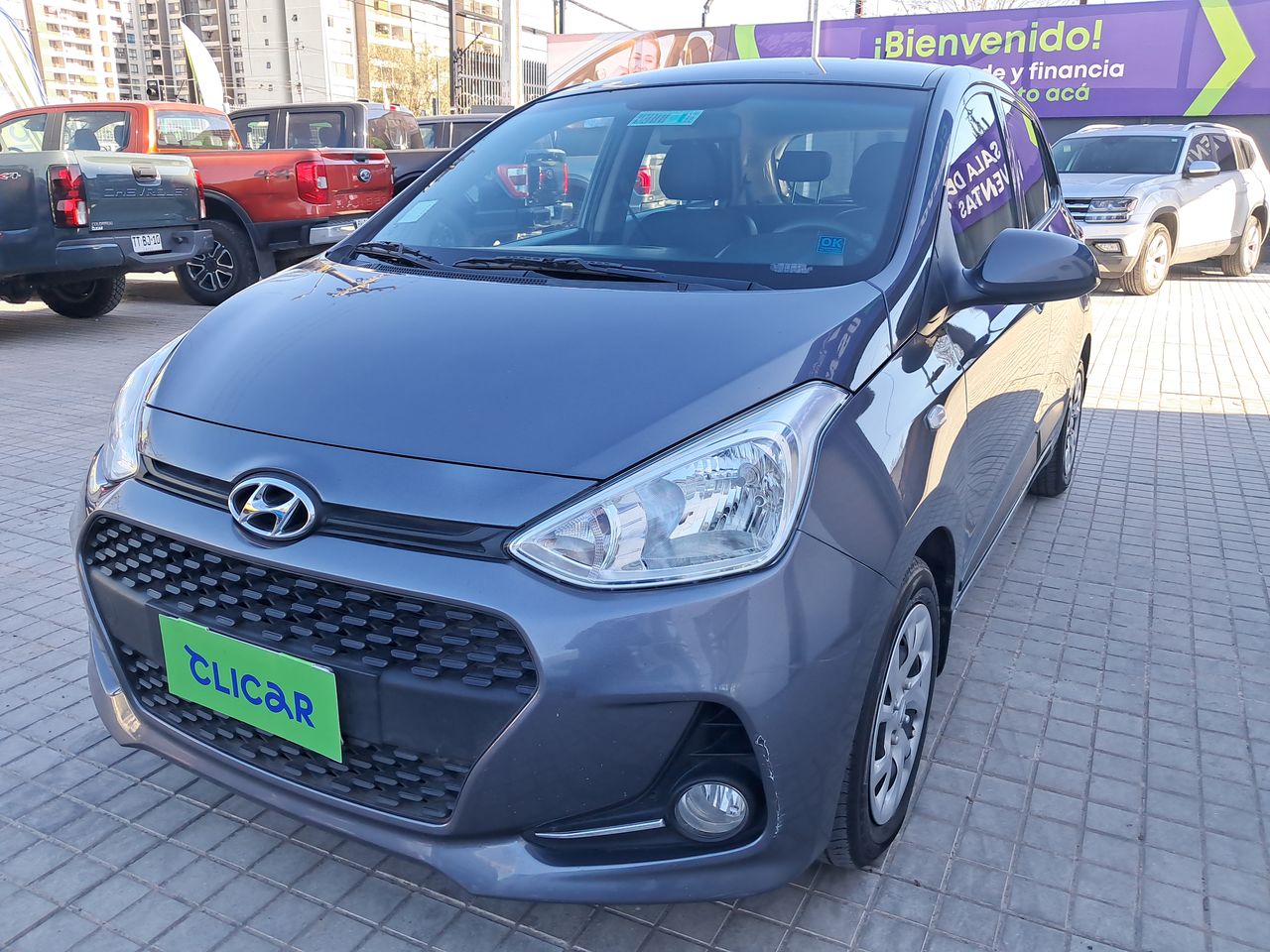 HYUNDAI - 3