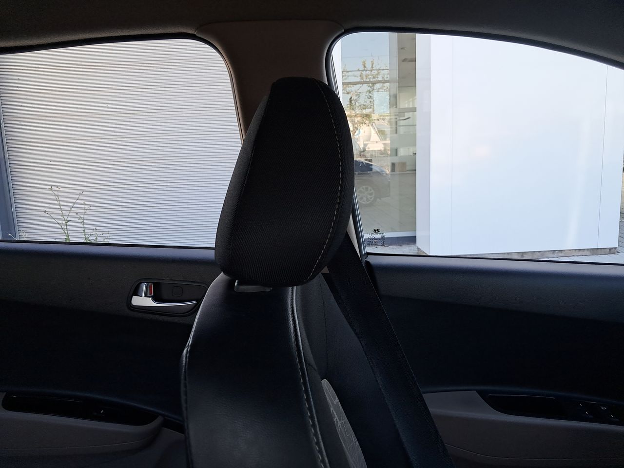 HYUNDAI - 15
