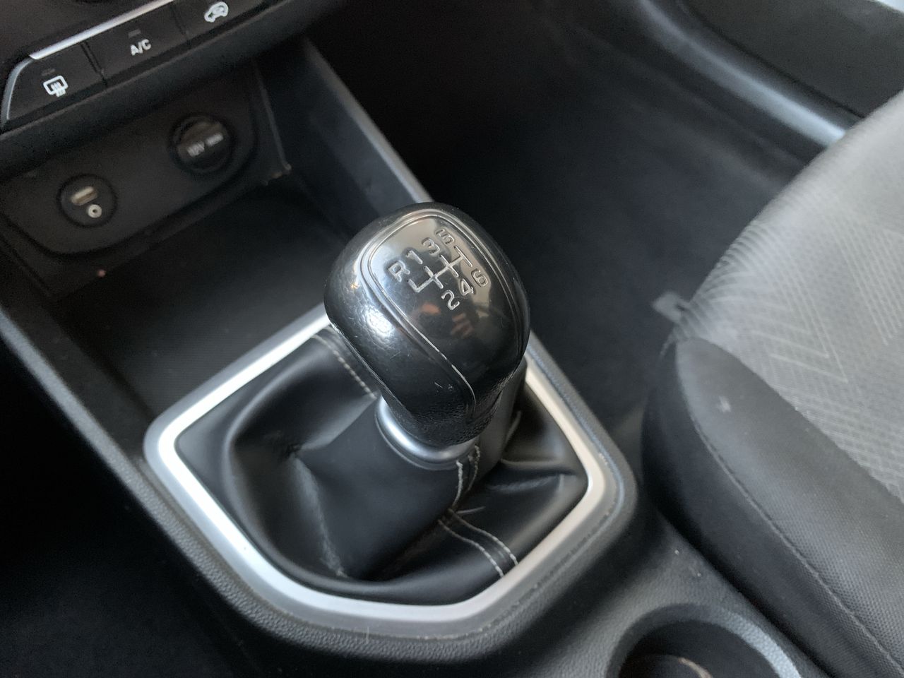 HYUNDAI - 31
