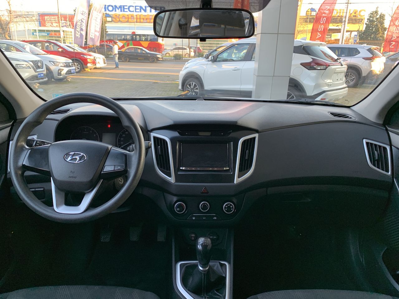 HYUNDAI - 32