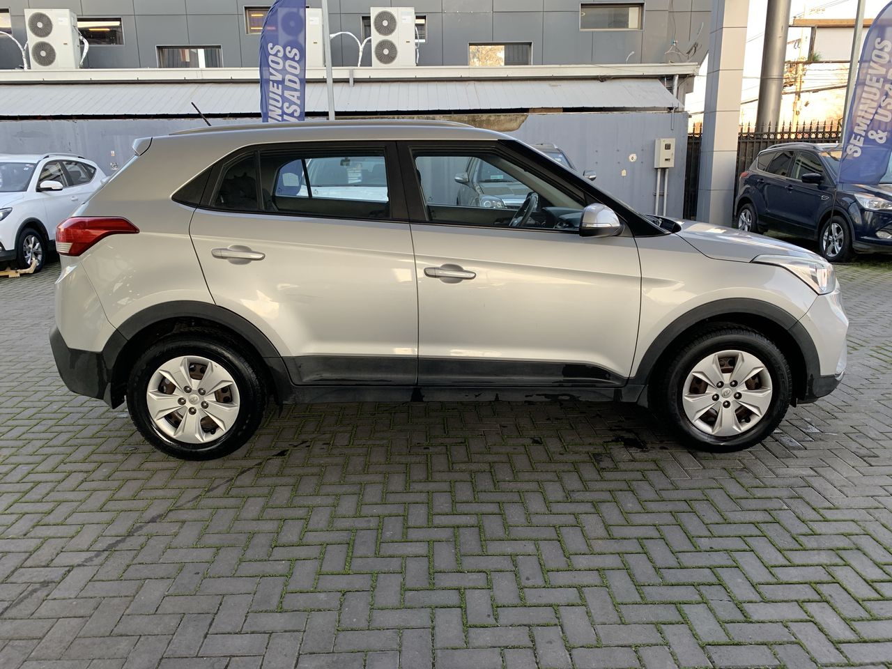 HYUNDAI - 8