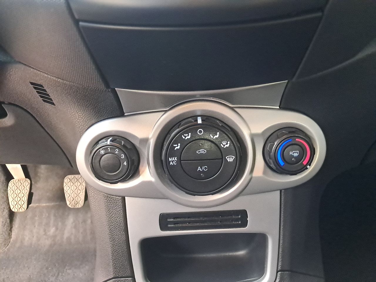 FORD - 20