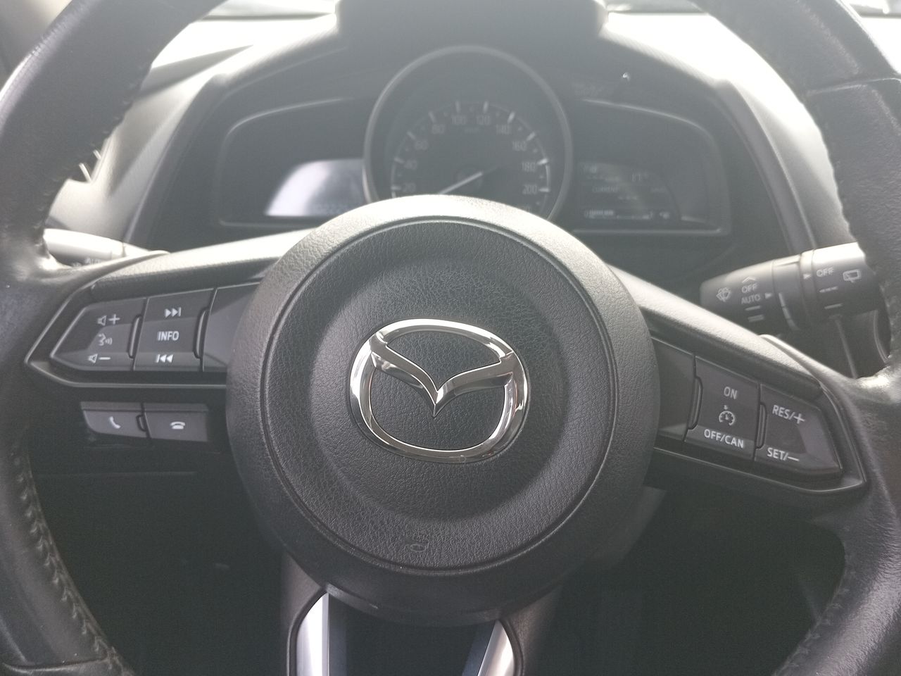 MAZDA - 27