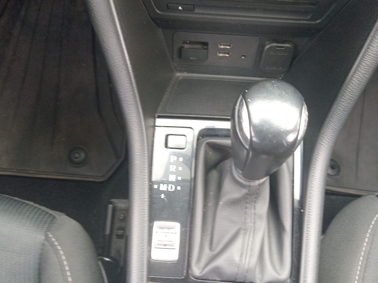MAZDA - 32