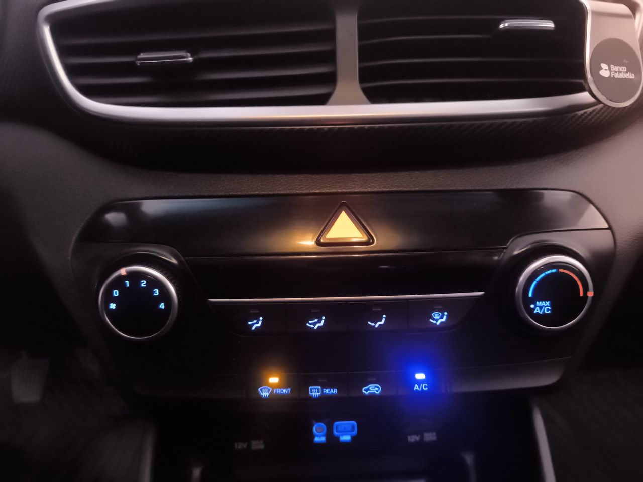 HYUNDAI - 18