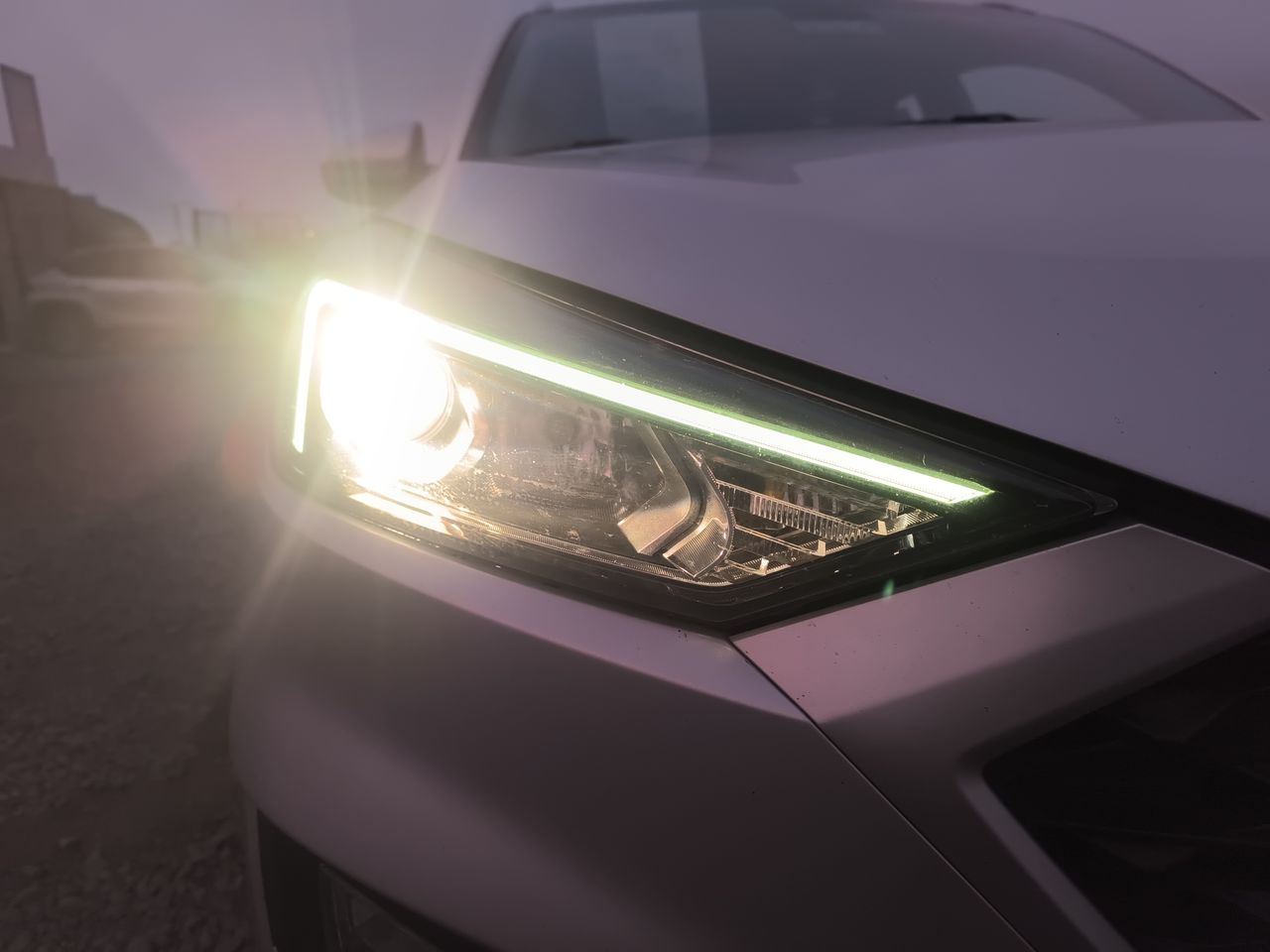 HYUNDAI - 8