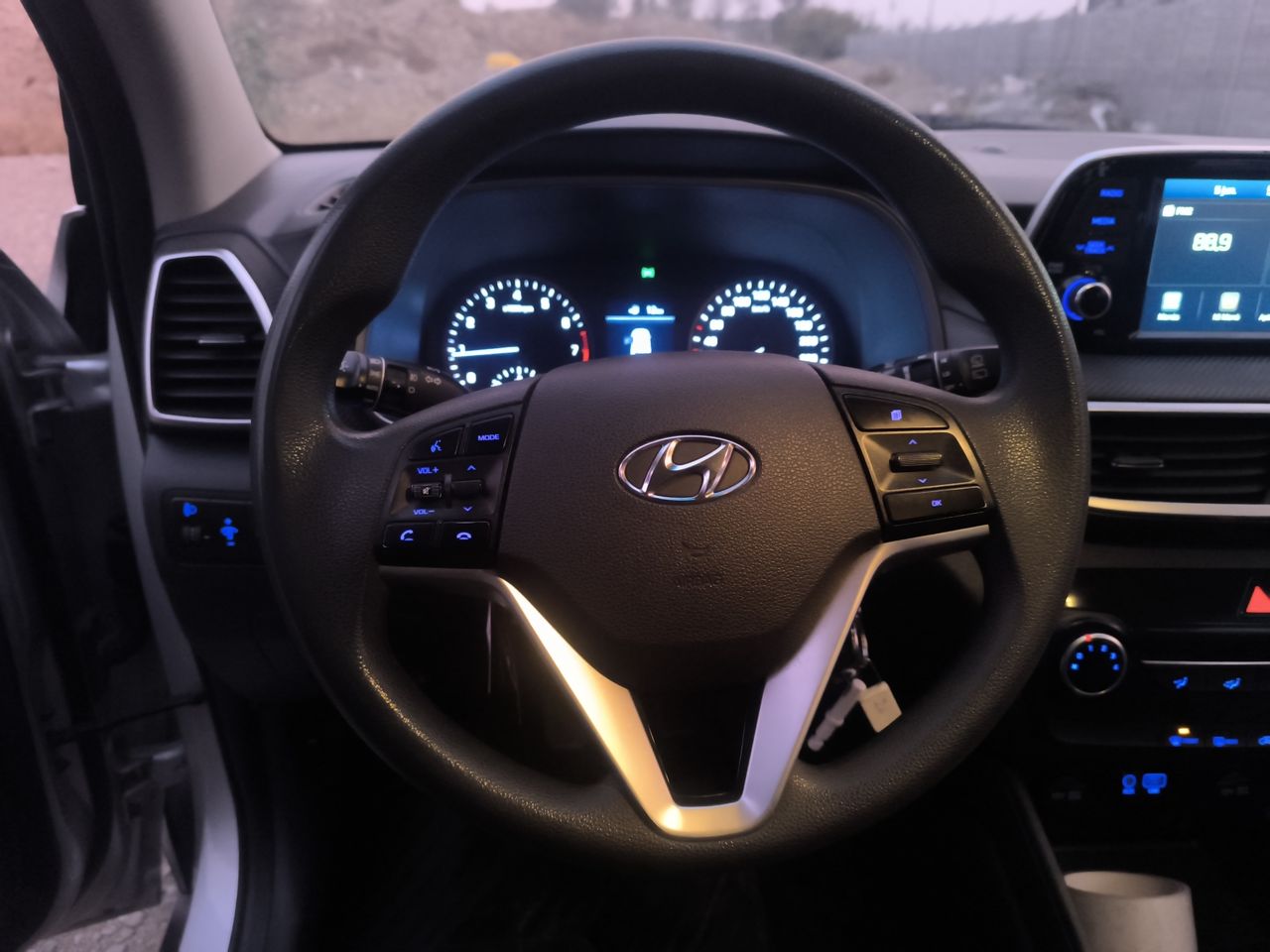 HYUNDAI - 13