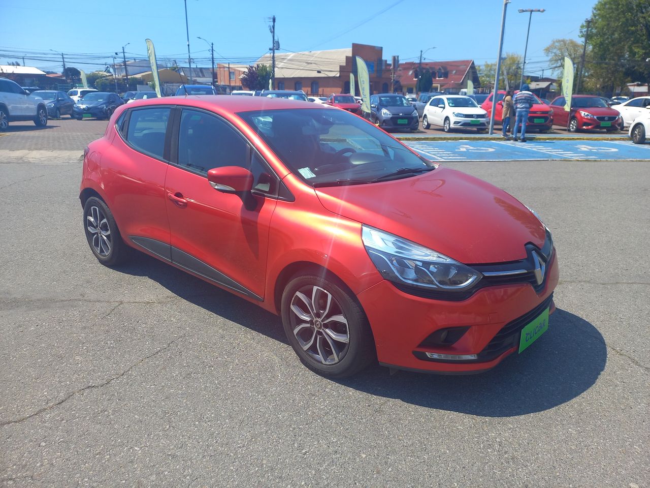 RENAULT - 1
