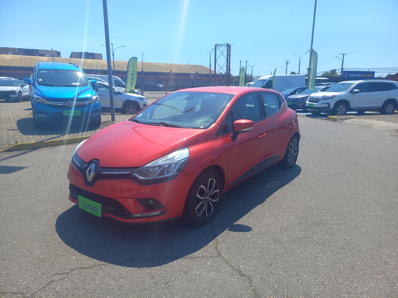 RENAULT - 3