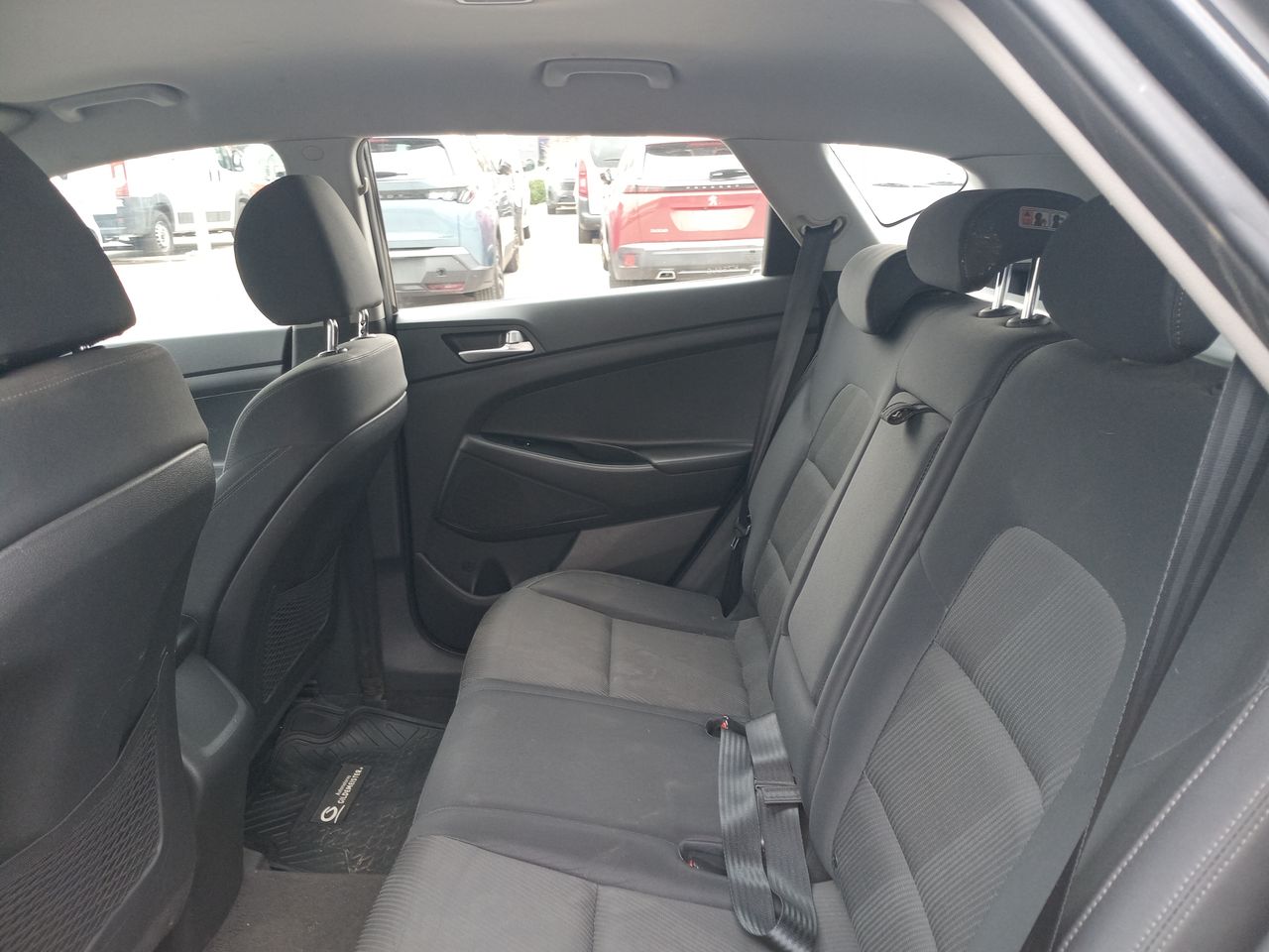 HYUNDAI - 3