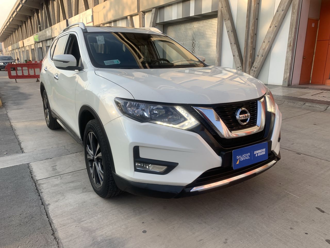 NISSAN - 1