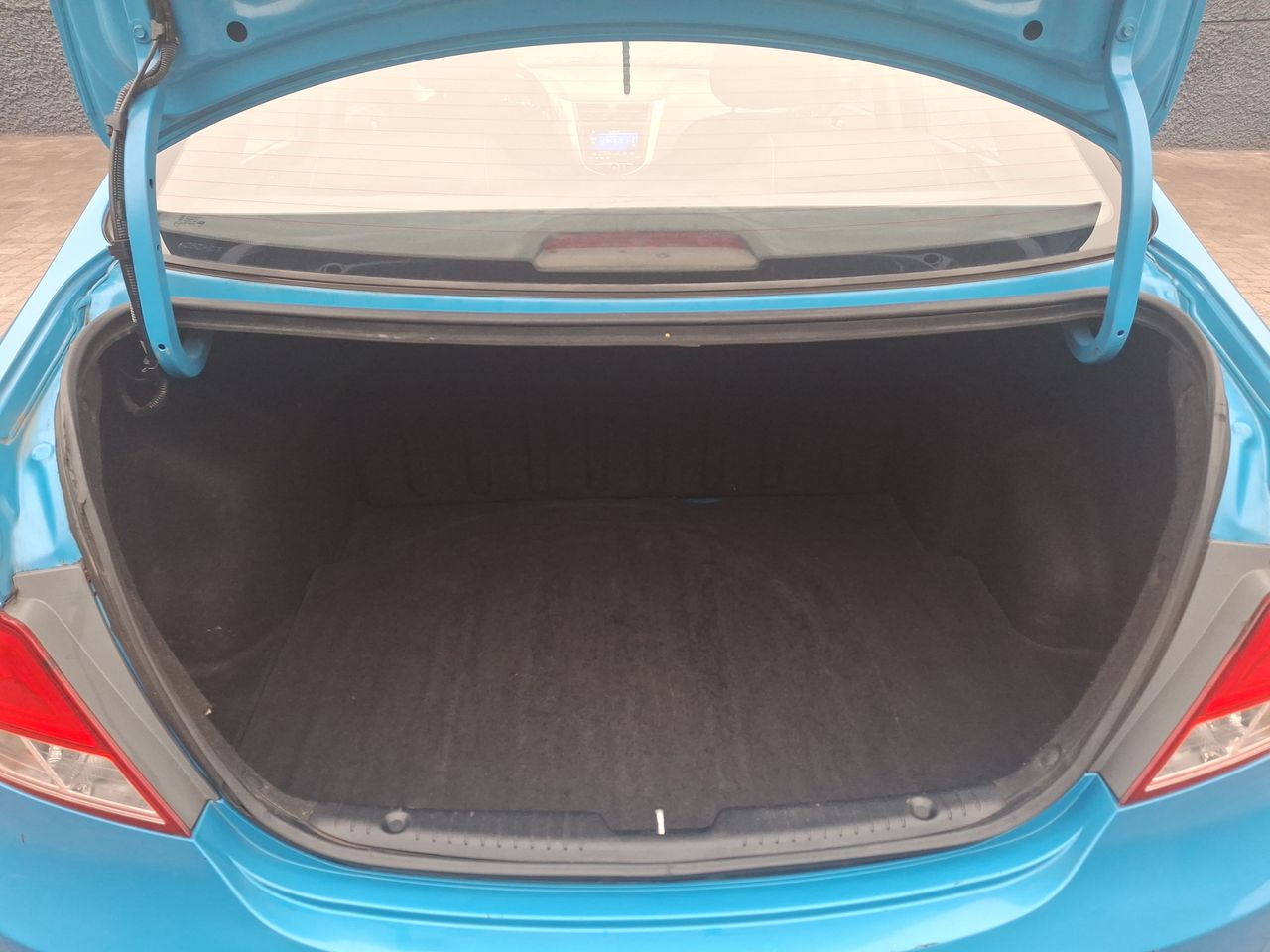HYUNDAI - 21