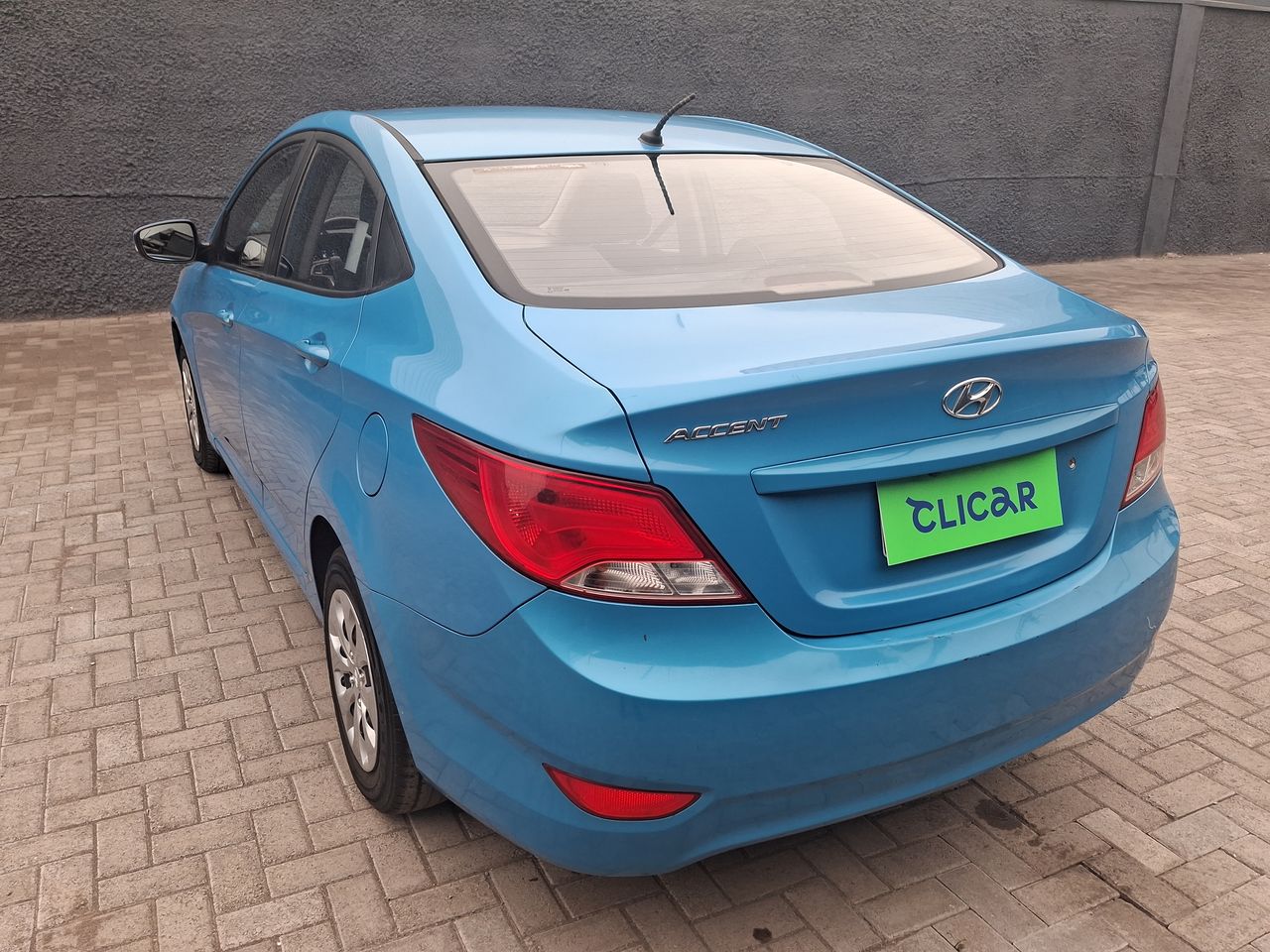 HYUNDAI - 5
