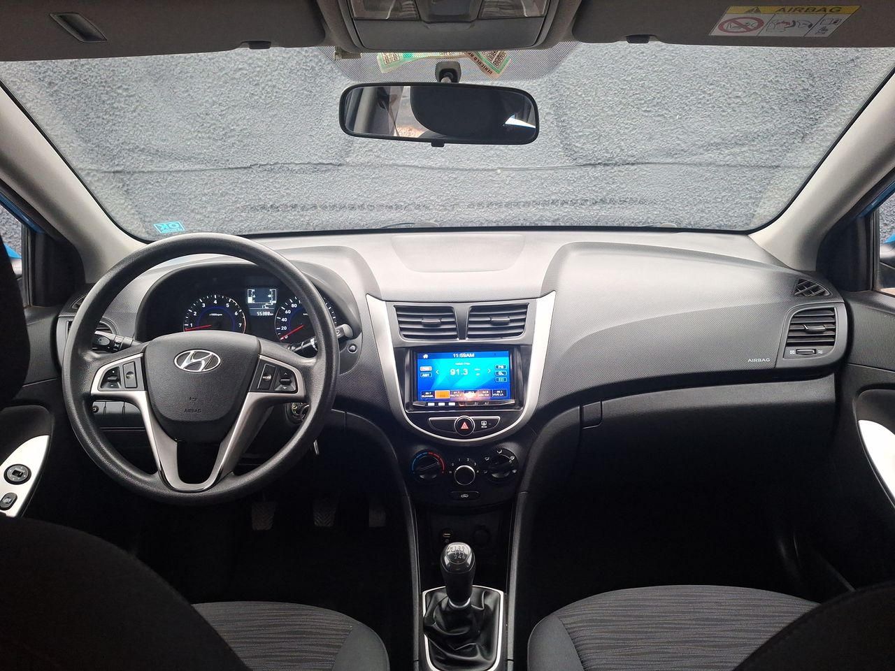 HYUNDAI - 9