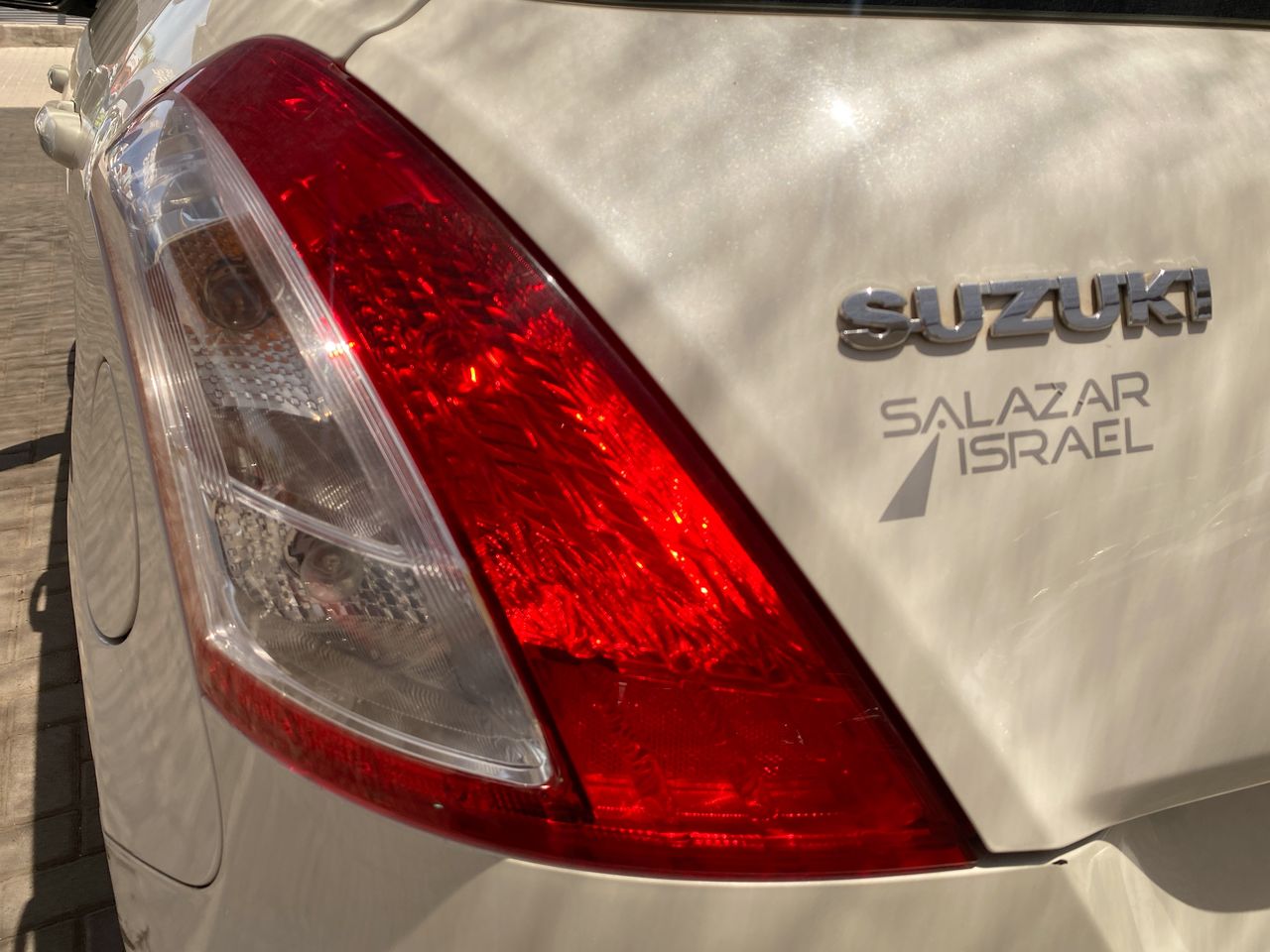 SUZUKI - 21