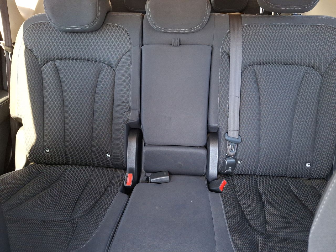 SSANGYONG - 34