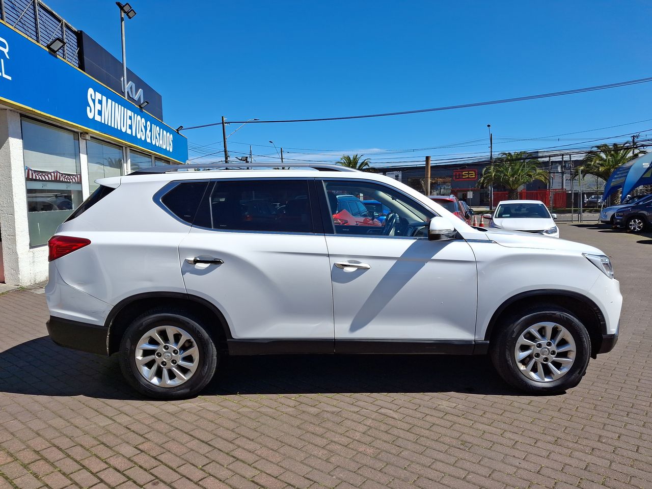 SSANGYONG - 8