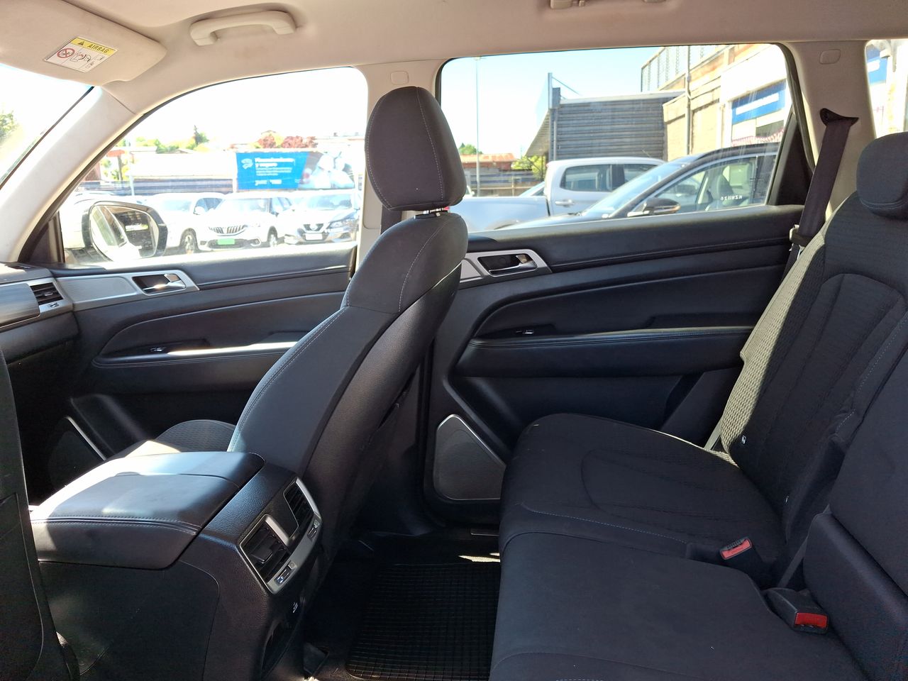 SSANGYONG - 11