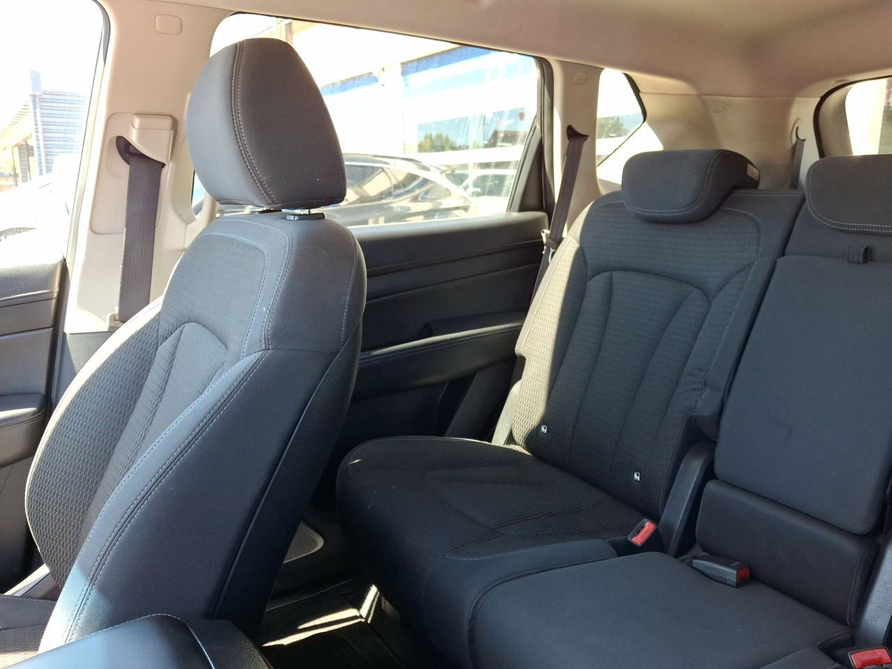 SSANGYONG - 12