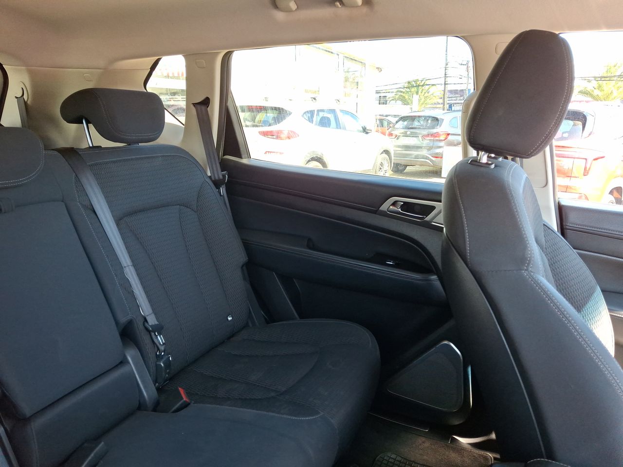 SSANGYONG - 14