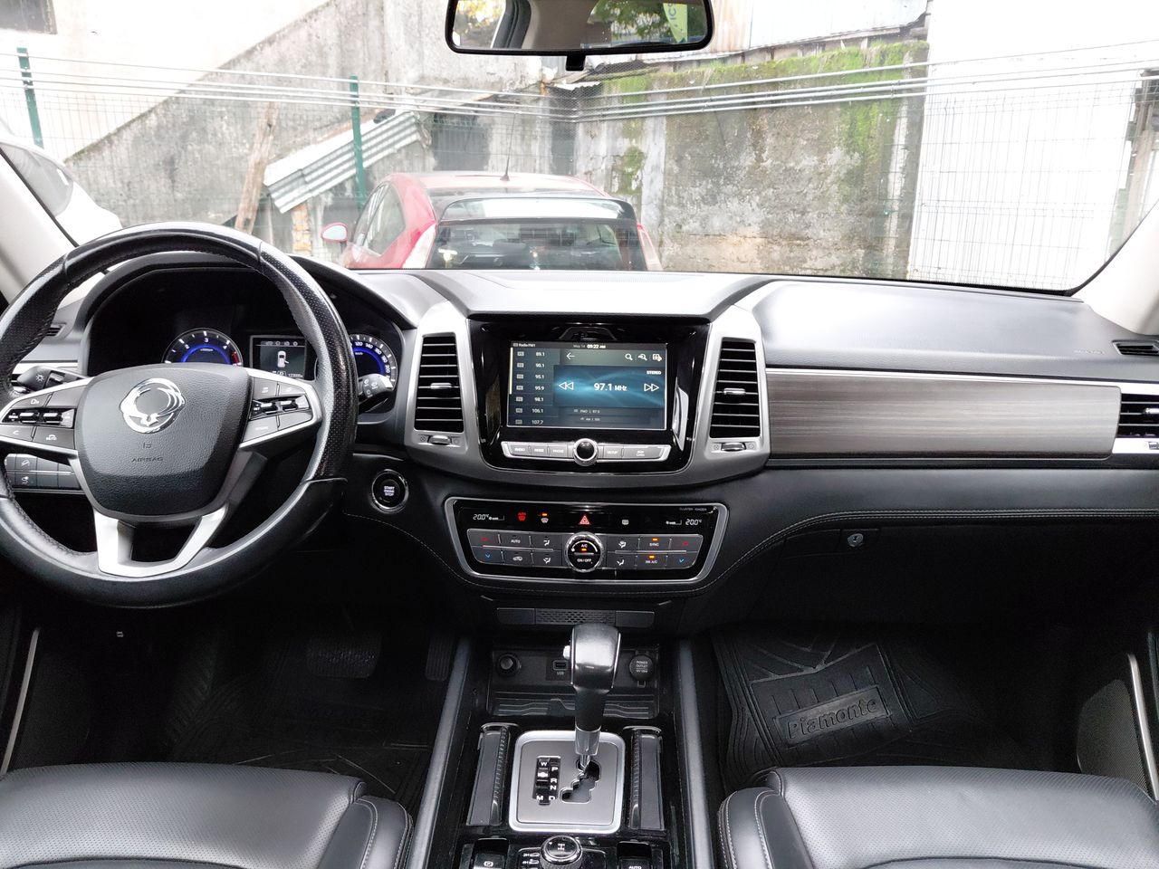 SSANGYONG - 9