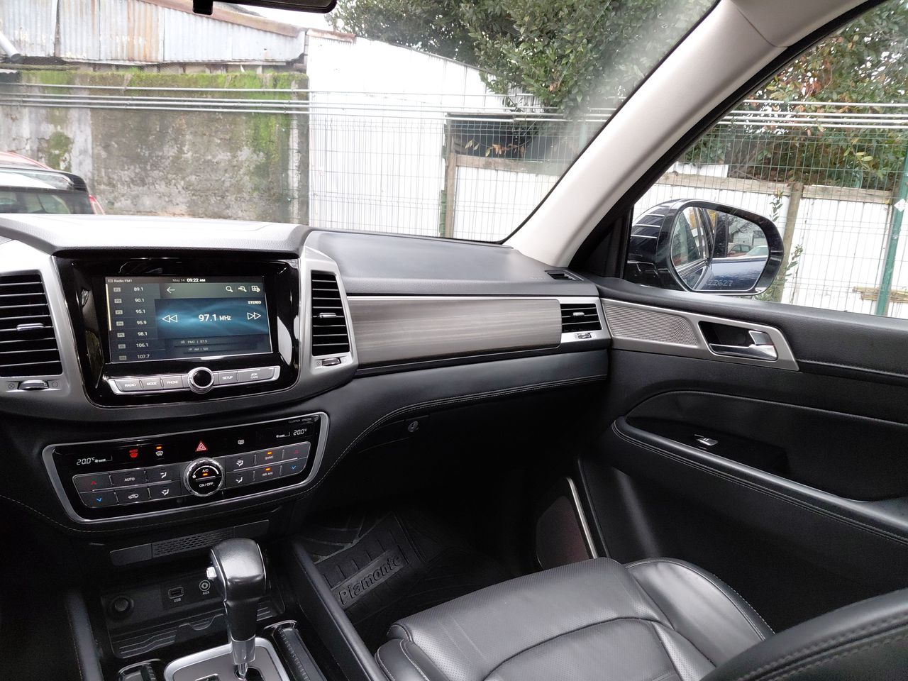 SSANGYONG - 10