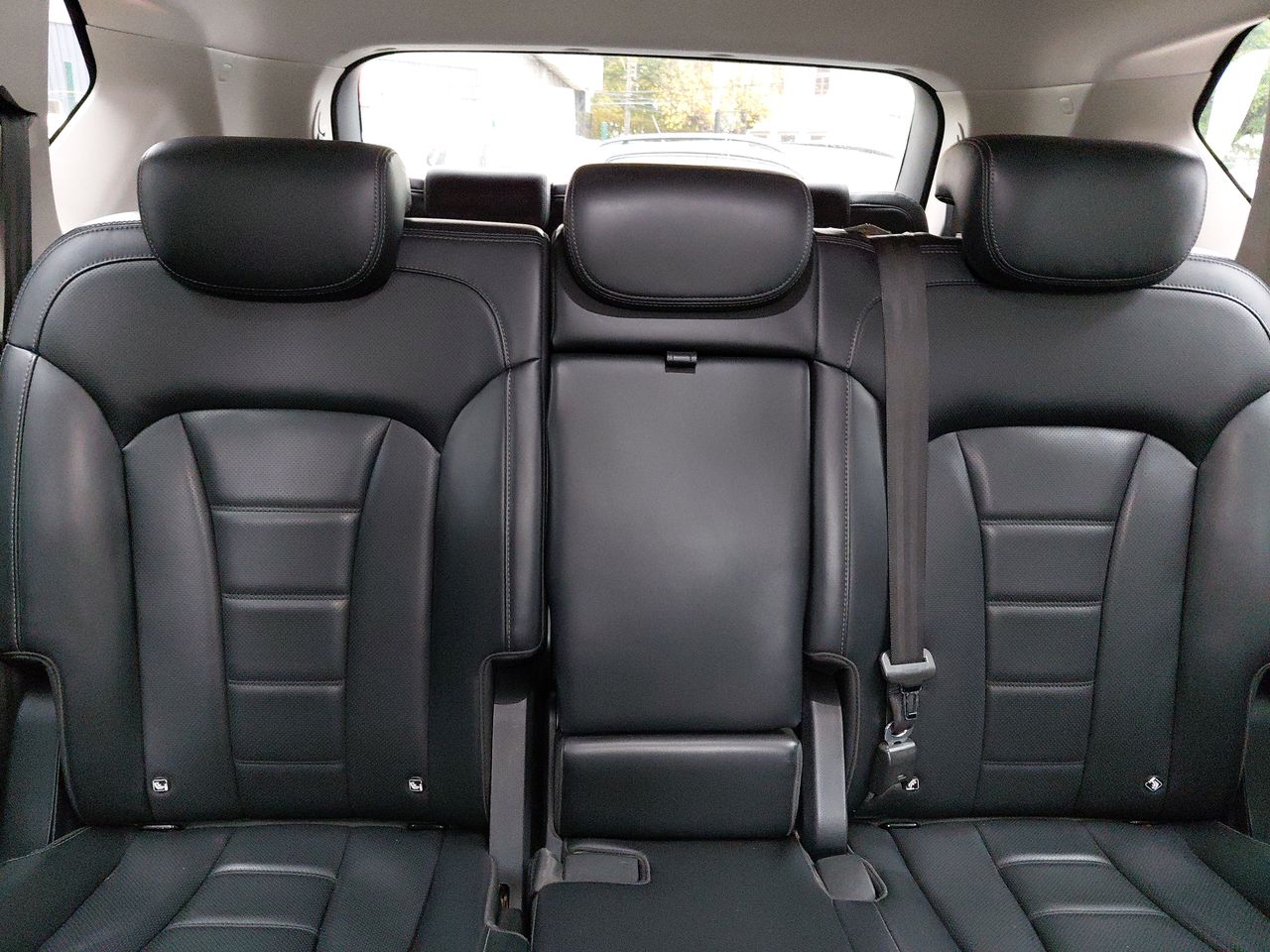 SSANGYONG - 12