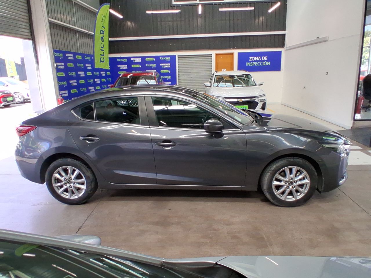 MAZDA - 8