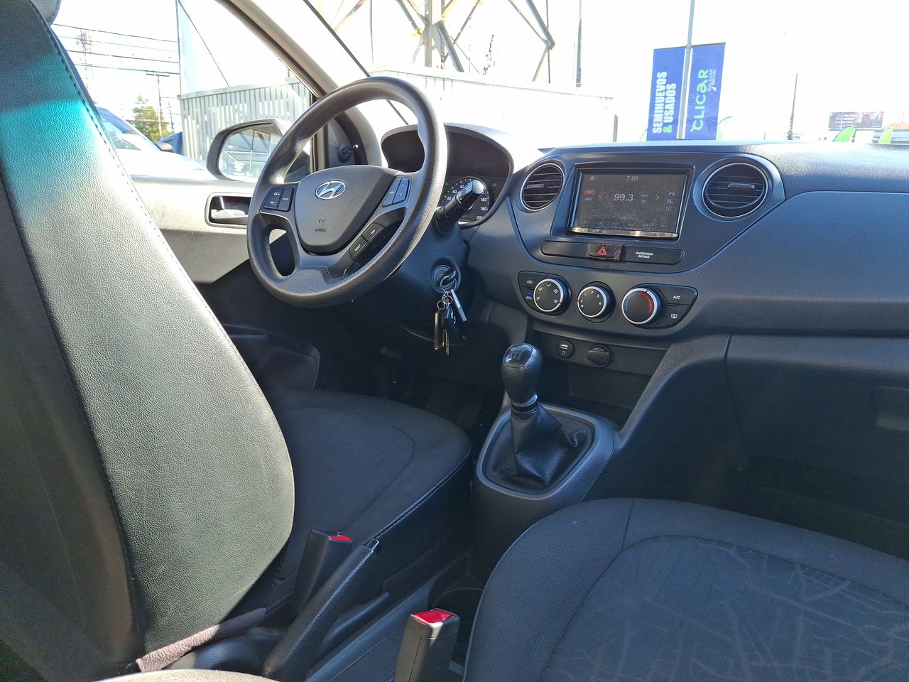 HYUNDAI - 15