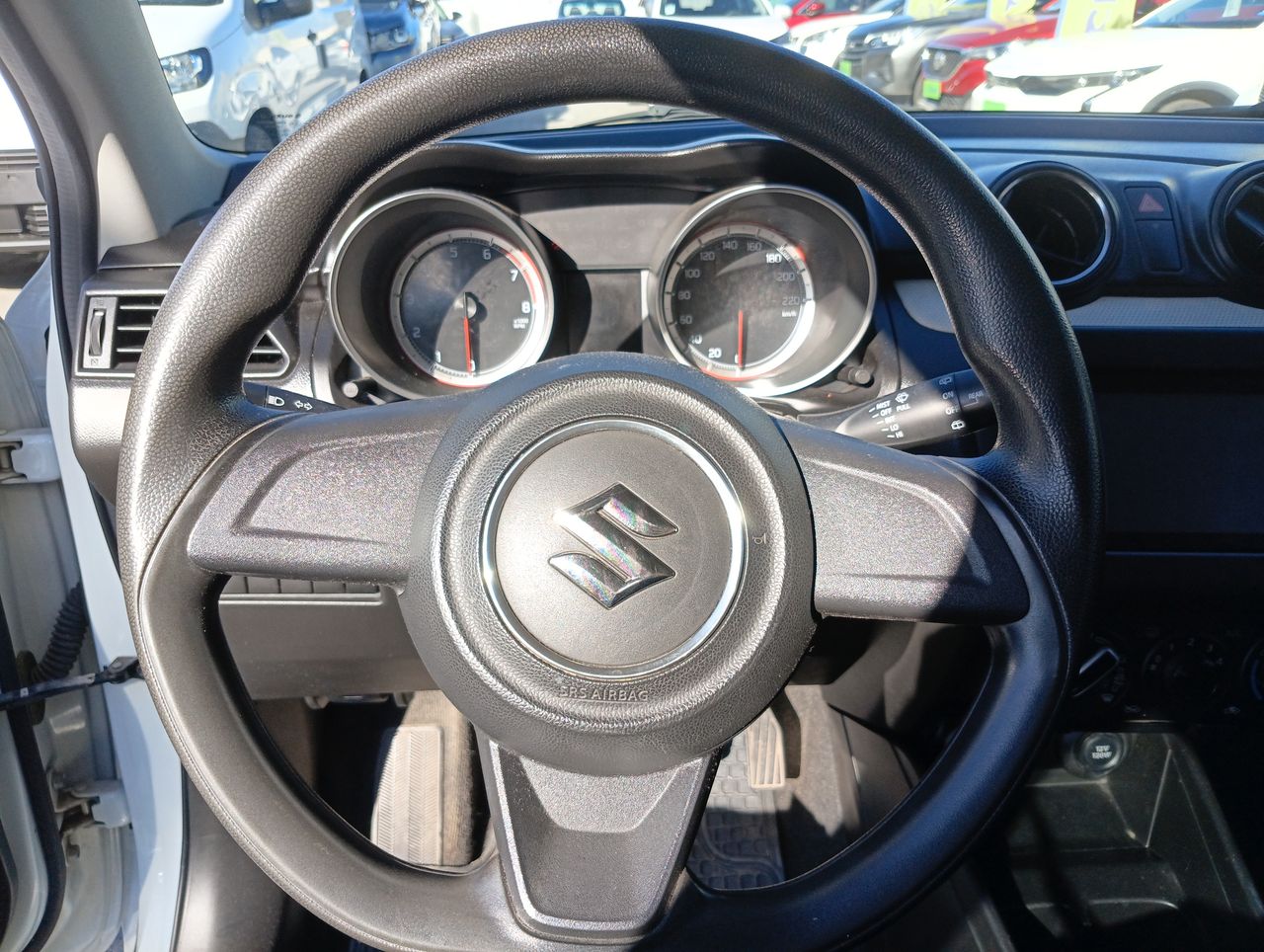 SUZUKI - 25