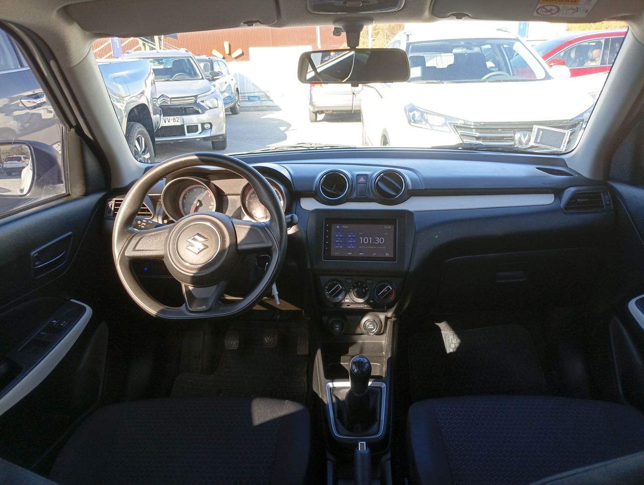 SUZUKI - 15