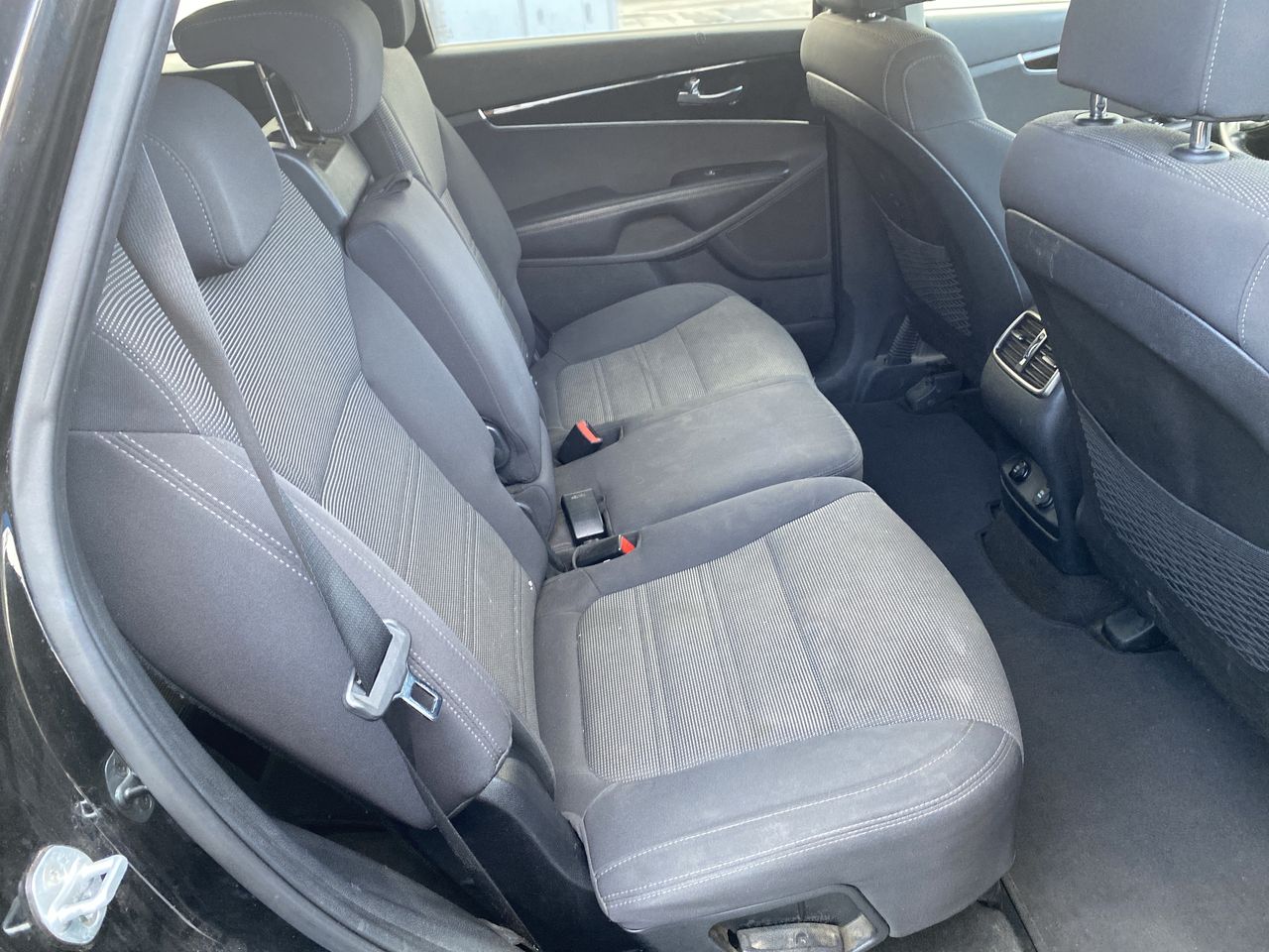 KIA Sorento — foto 35 de 36