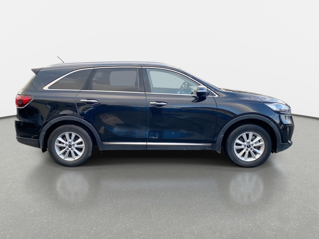 KIA Sorento — foto 9 de 36