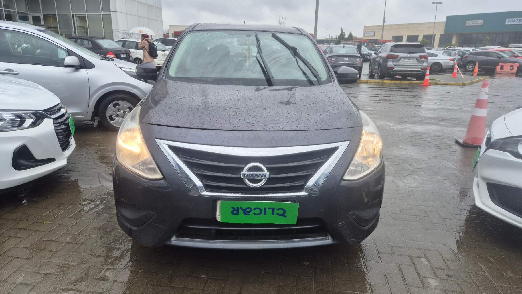 NISSAN - 2