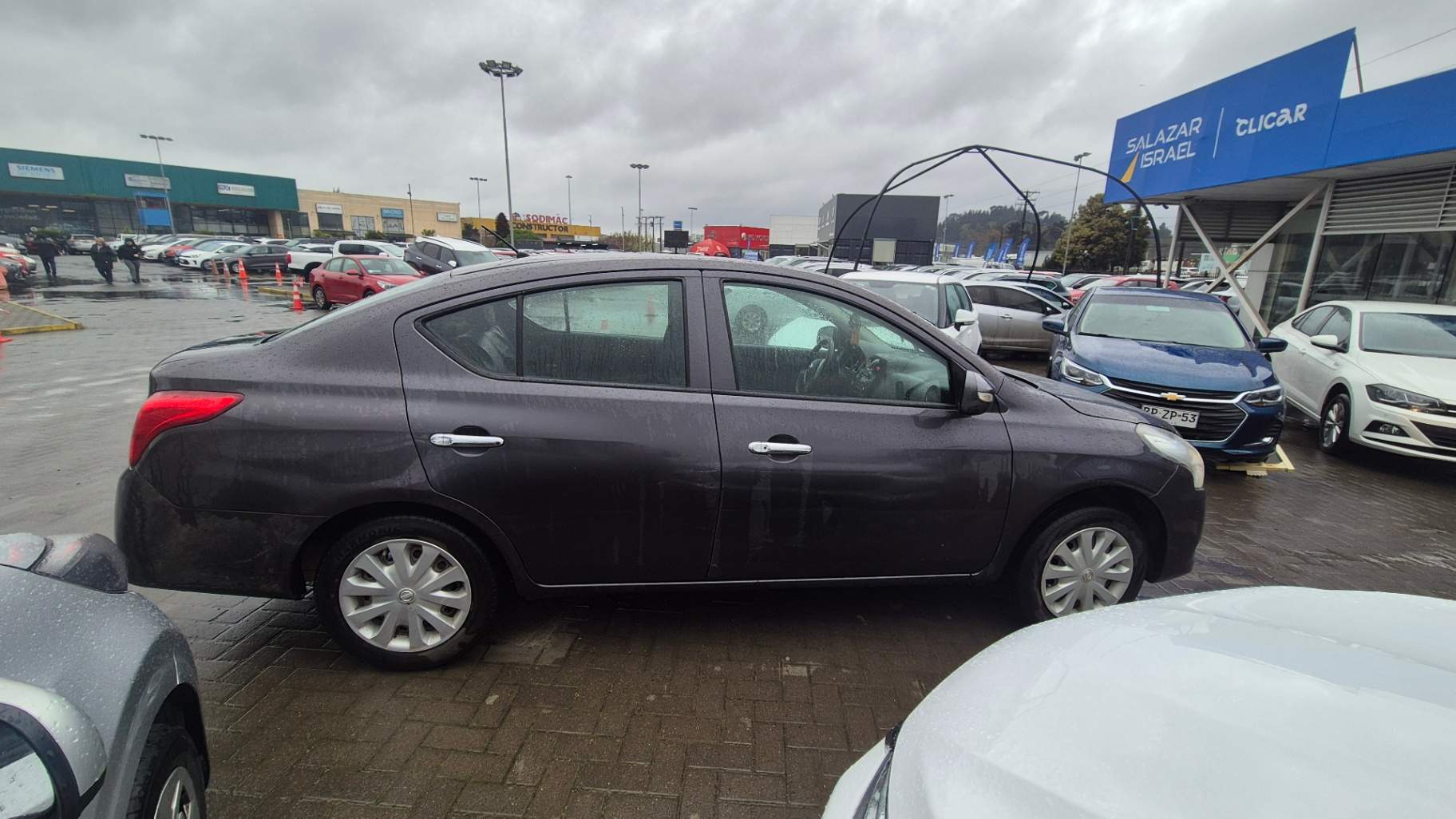 NISSAN - 3