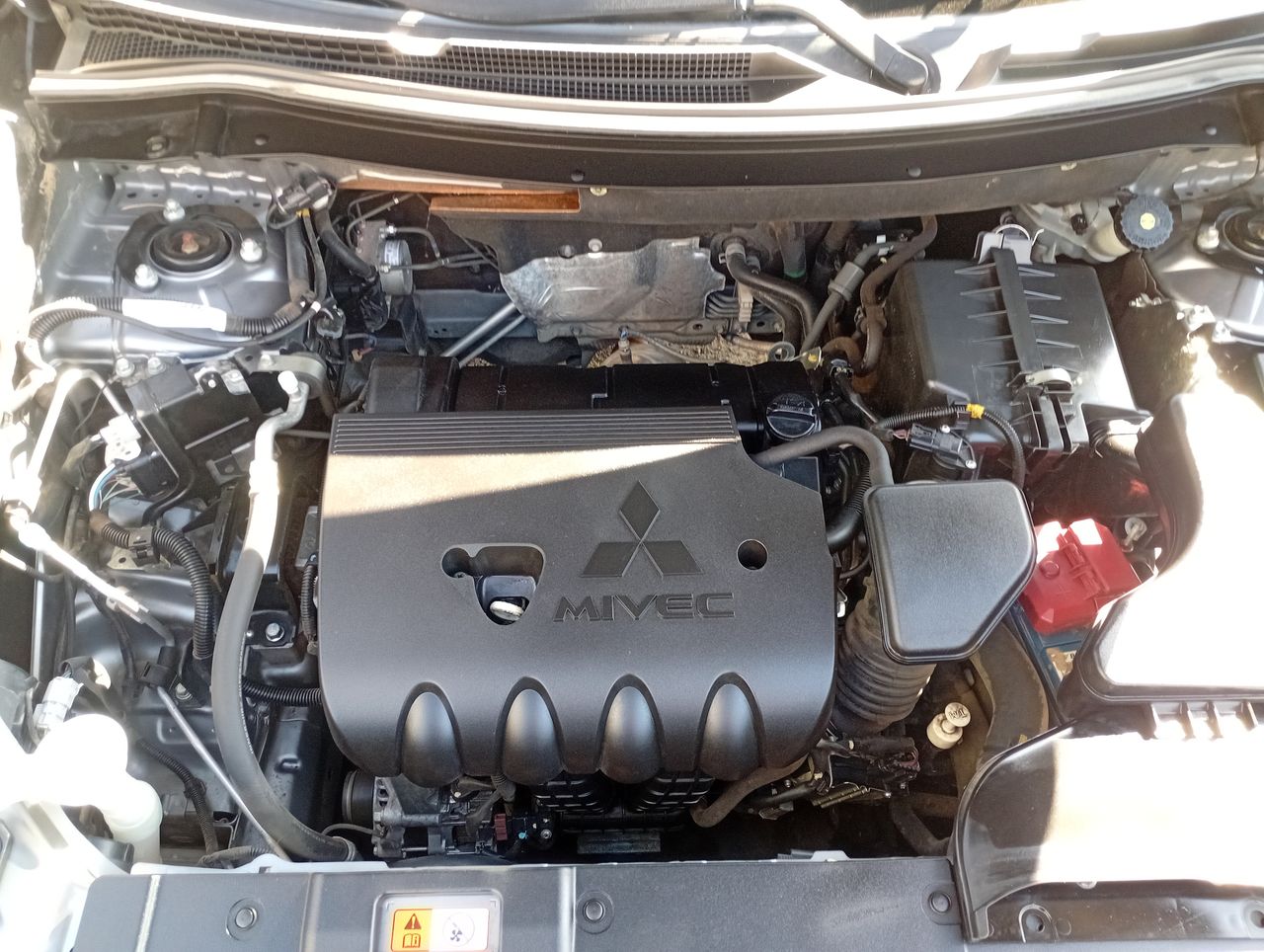 MITSUBISHI - 18