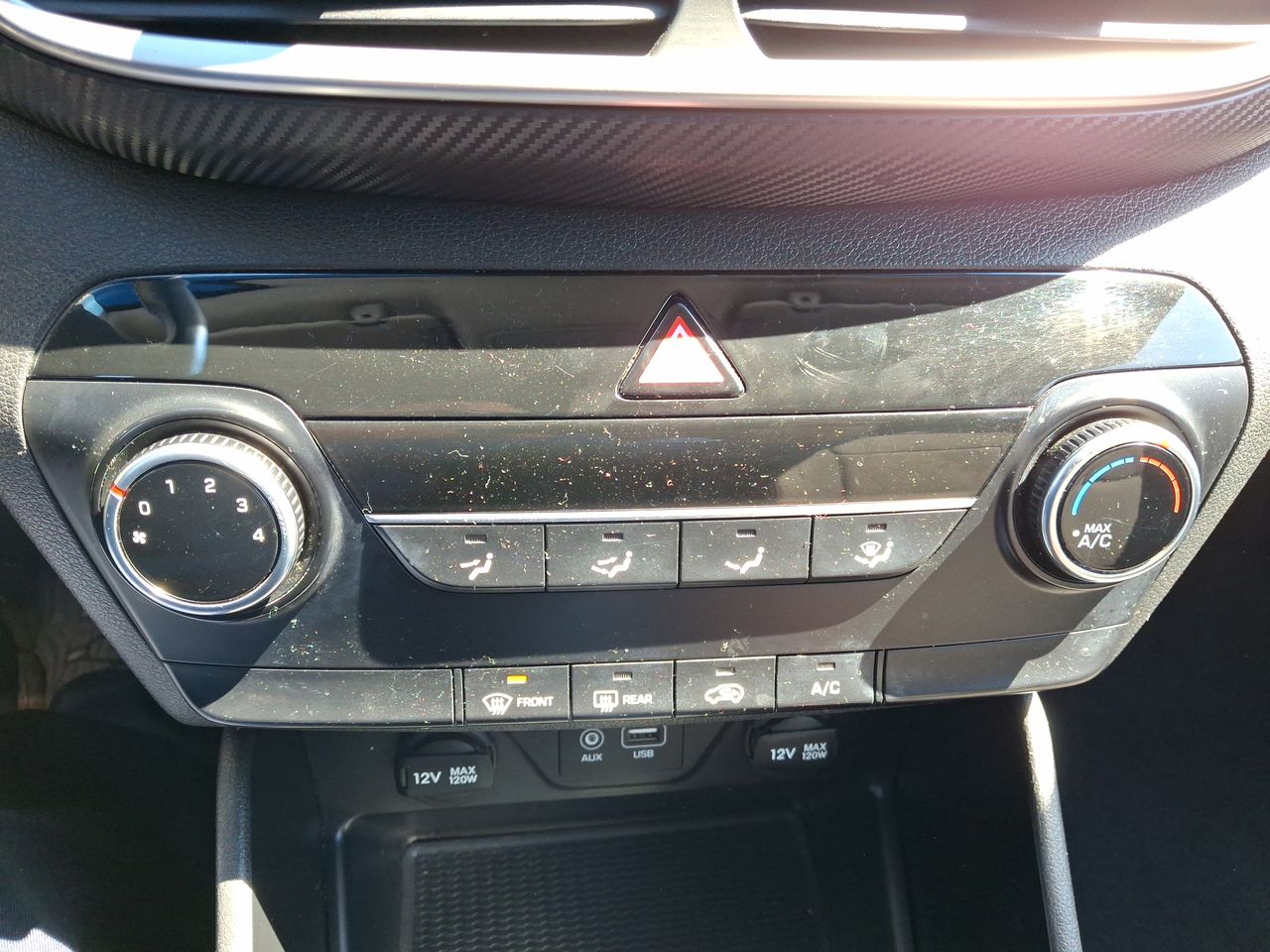 HYUNDAI - 30