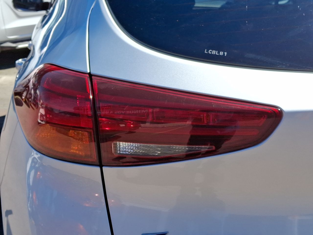 HYUNDAI - 21
