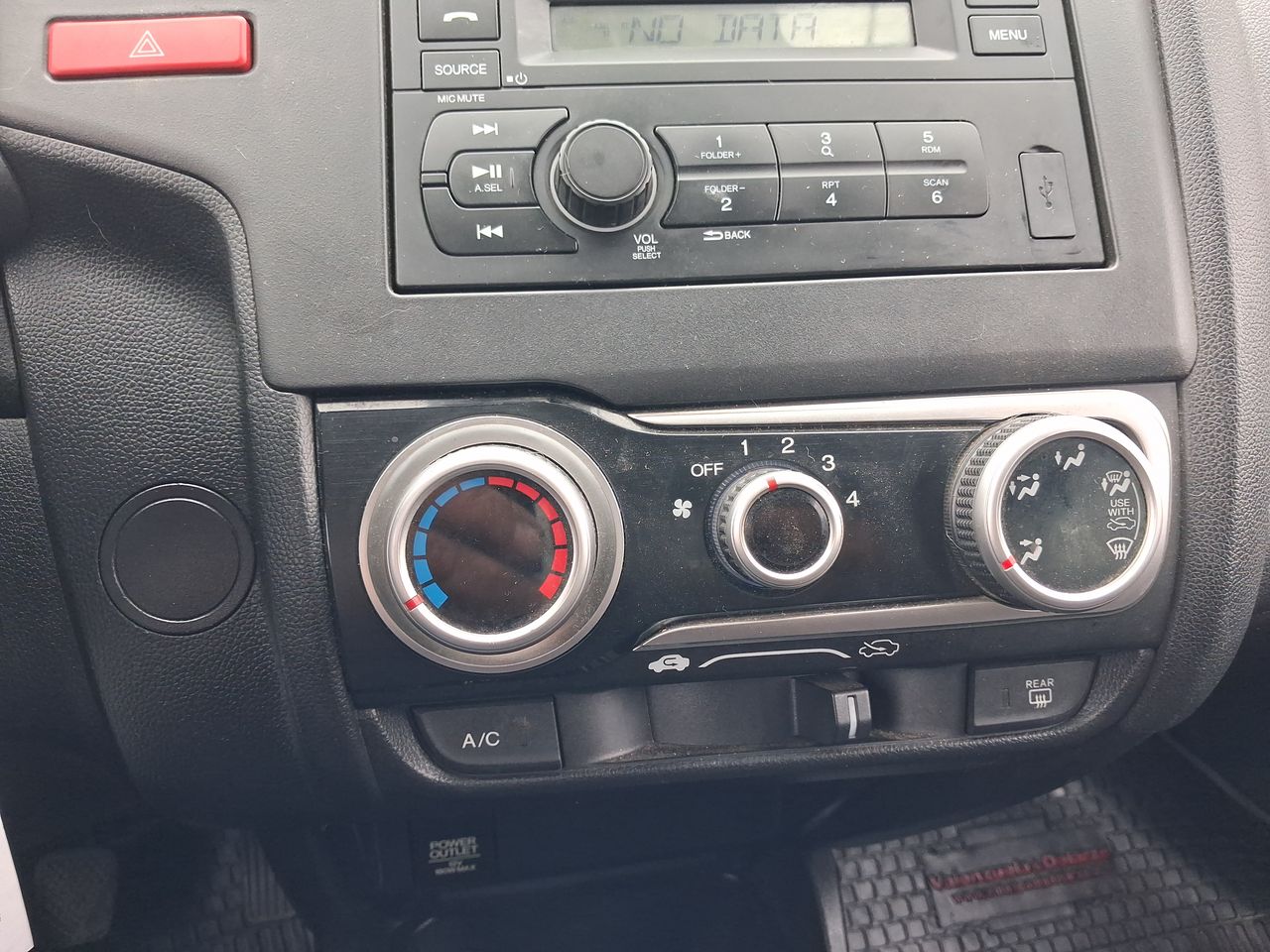 Honda WR-V — foto 21 de 26