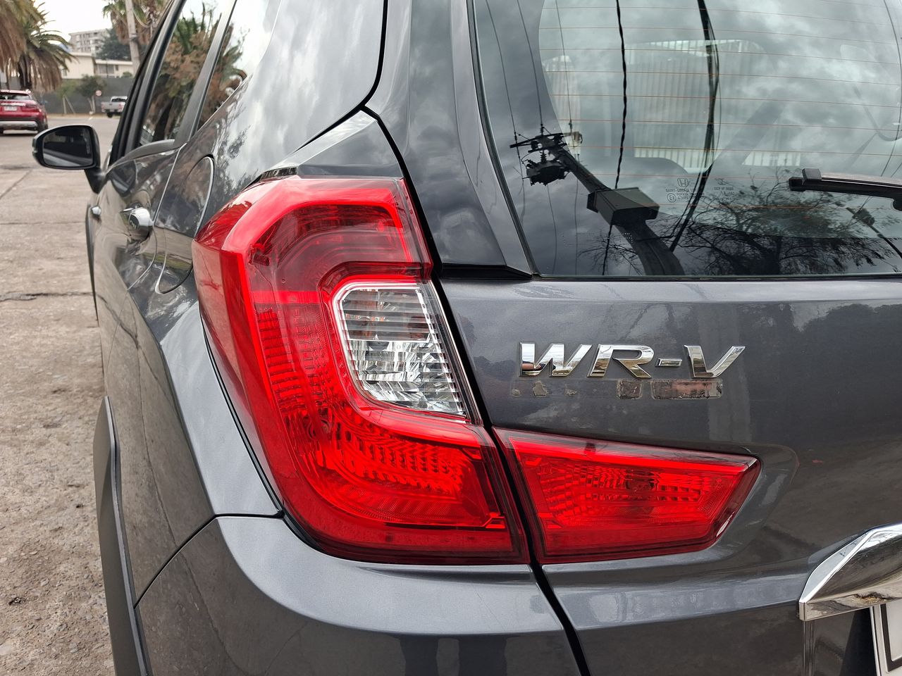 Honda WR-V — foto 12 de 26