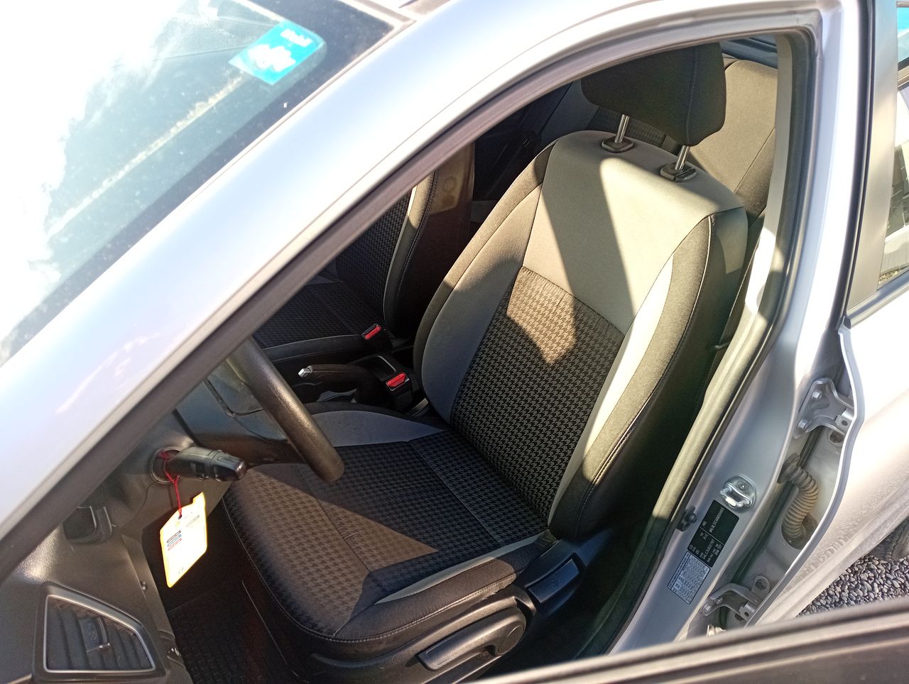 HYUNDAI - 9