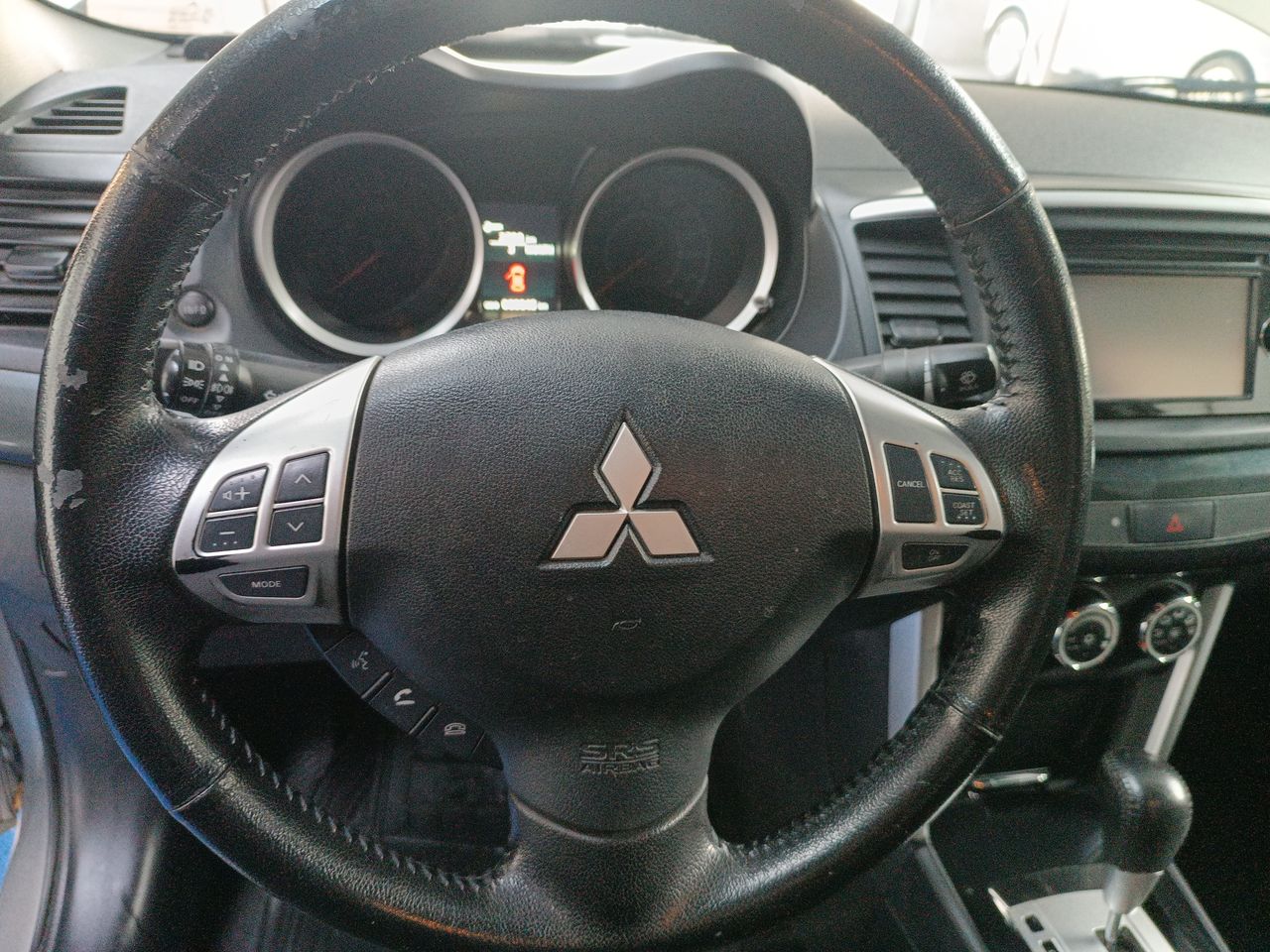 MITSUBISHI - 23