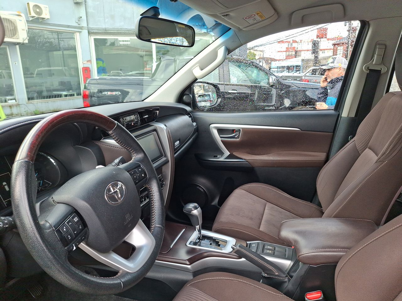 TOYOTA - 2