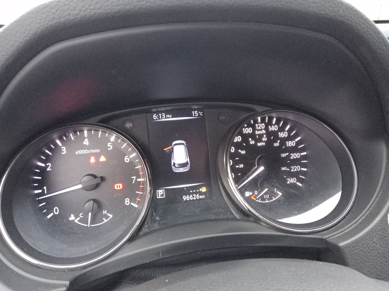 Nissan X-Trail — foto 17 de 26