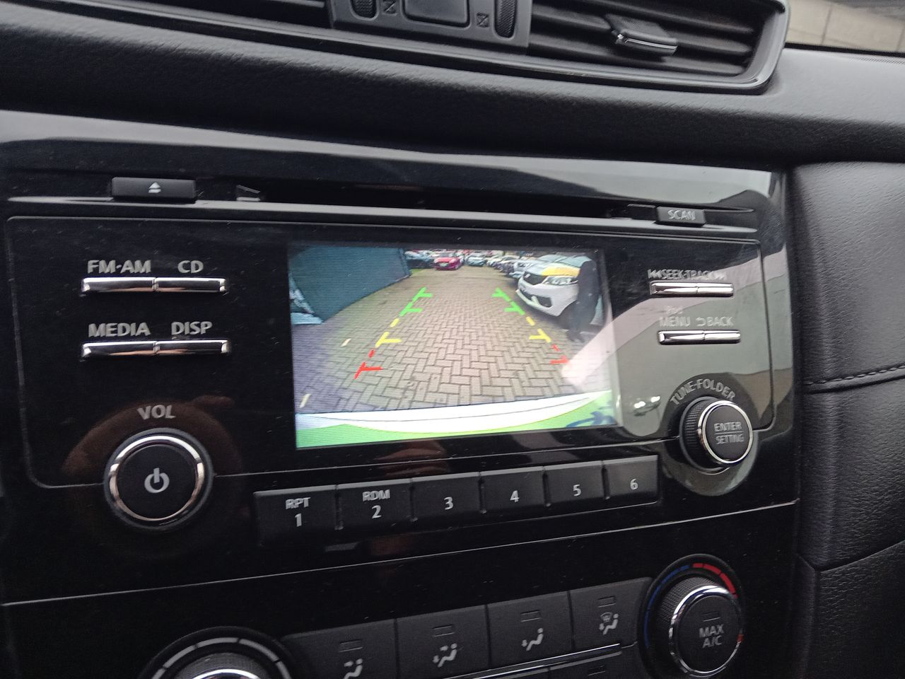 Nissan X-Trail — foto 19 de 26